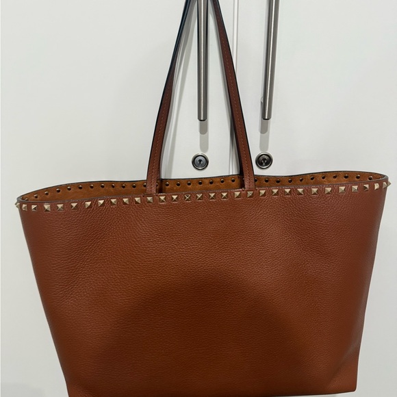 Valentino Rockstud Tote - Picture 10 of 12